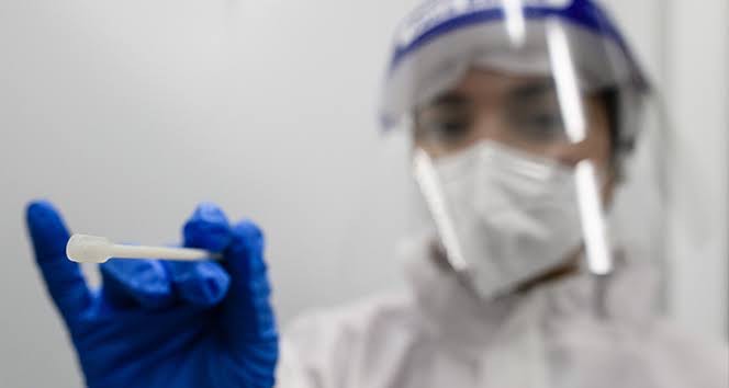 Pandemi cezalarıyla ilgili yeni karar Pandemi döneminde kesilen para cezalarının iadesi başladı. 2020’de yaşanan Koronavirüs