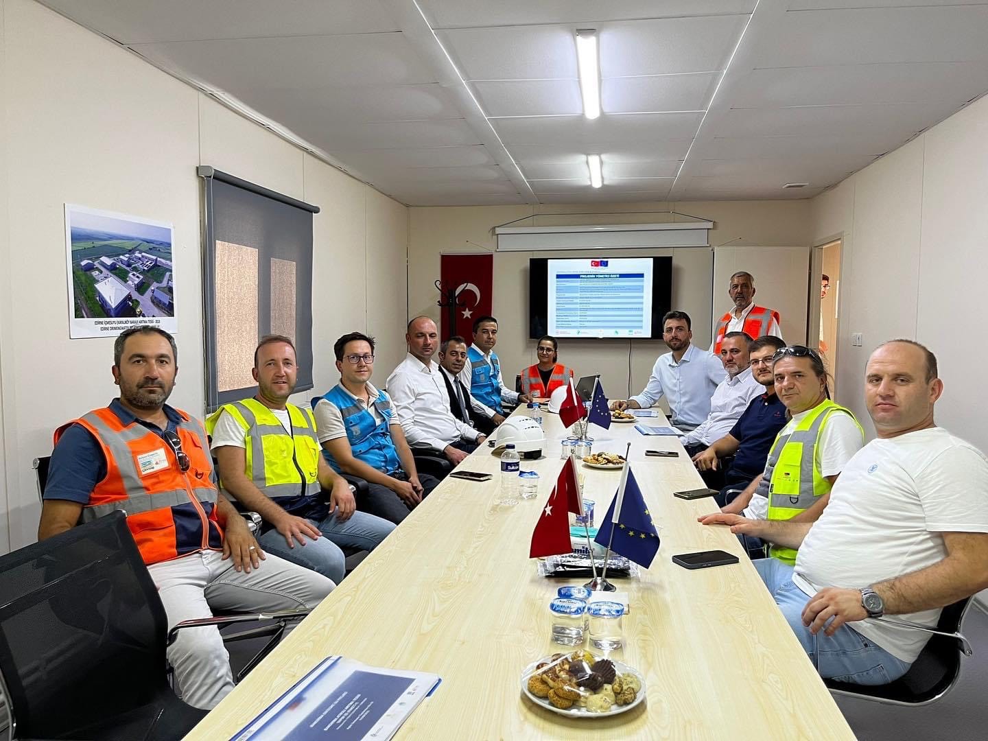 AK Parti Balıkesir Milletvekili Ali Taylan Öztaylan ve AK Parti