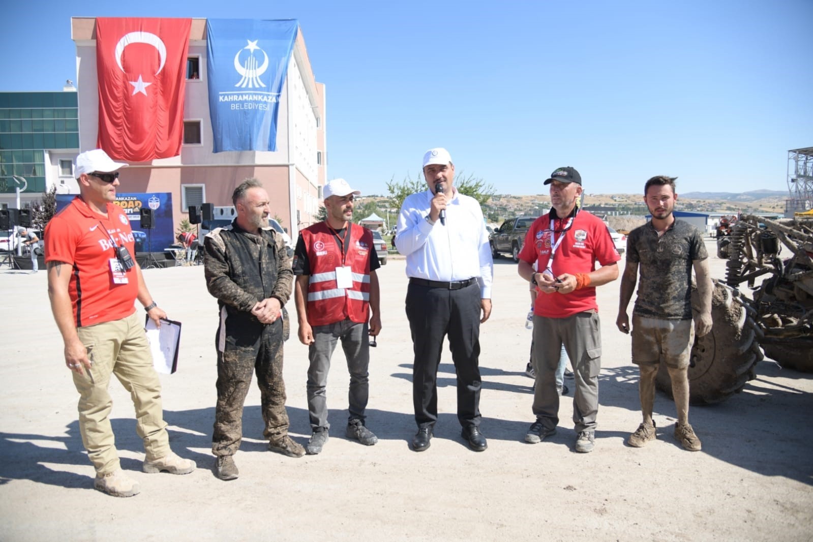 ANKARA’NIN KAHRAMANKAZAN BELEDİYESİ TARAFINDAN İLÇEDE OFF-ROAD DÜZENLENDİ.