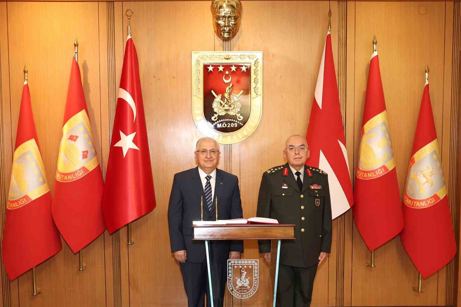 MİLLÎ SAVUNMA BAKANI YAŞAR GÜLER, YÜKSEK ASKERÎ ŞÛRA KARARLARI SONRASINDA