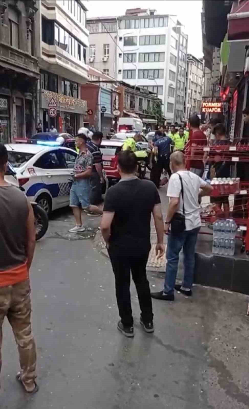 KARAKÖY’DE TRAFİK KAZASINA KARIŞAN BİR SÜRÜCÜ, OLAYA DAHİL OLAN TRAFİK