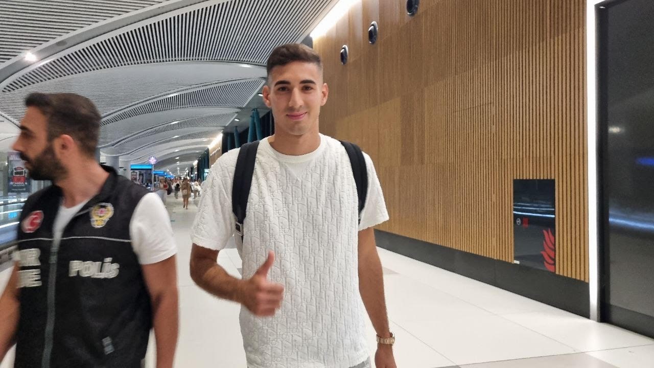 FENERBAHÇE’NİN, İTALYA’NIN SASSUOLO KULÜBÜ'NDEN KADROSUNA KATACAĞI MİLLİ OYUNCU MERT MÜDÜR