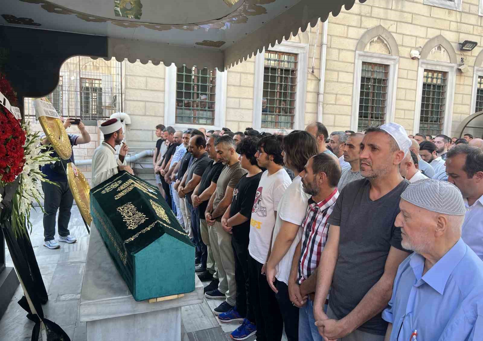 MİLLİ SARAYLAR BAŞKAN YARDIMCISI ADNAN GAYHAN'IN VEFAT EDEN BABASI HALİL