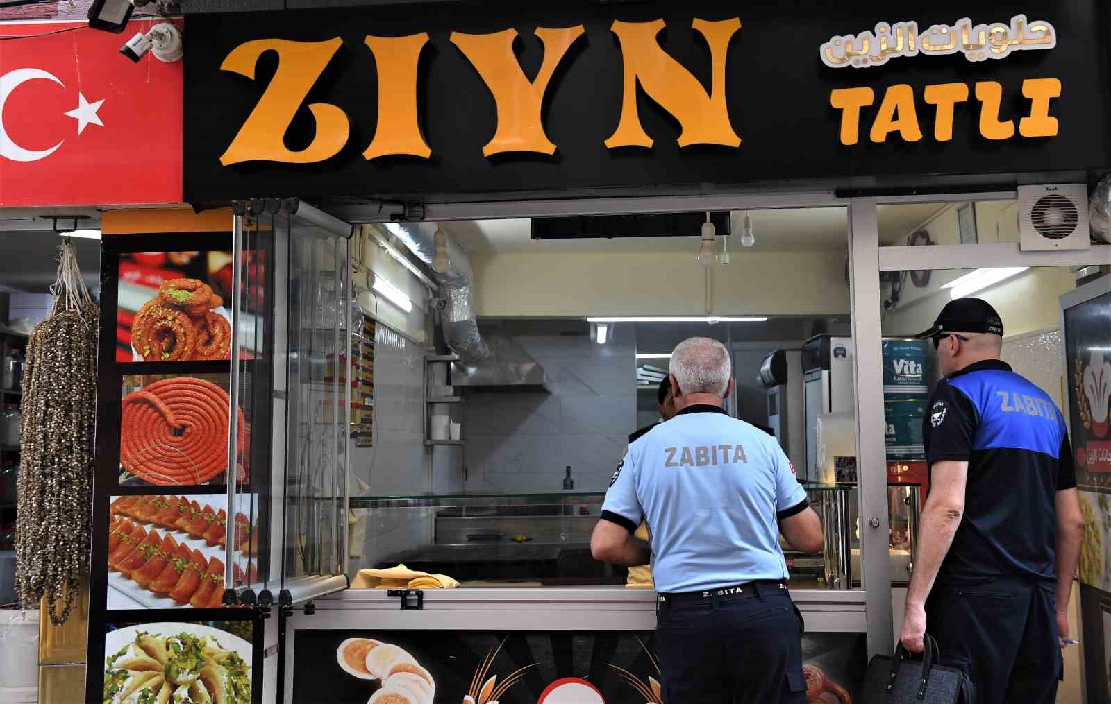 OSMANGAZİ BELEDİYESİ ZABITA EKİPLERİNİN İLÇEDE YAPTIĞI YABANCI DİLDE TABELA DENETİMLERİ