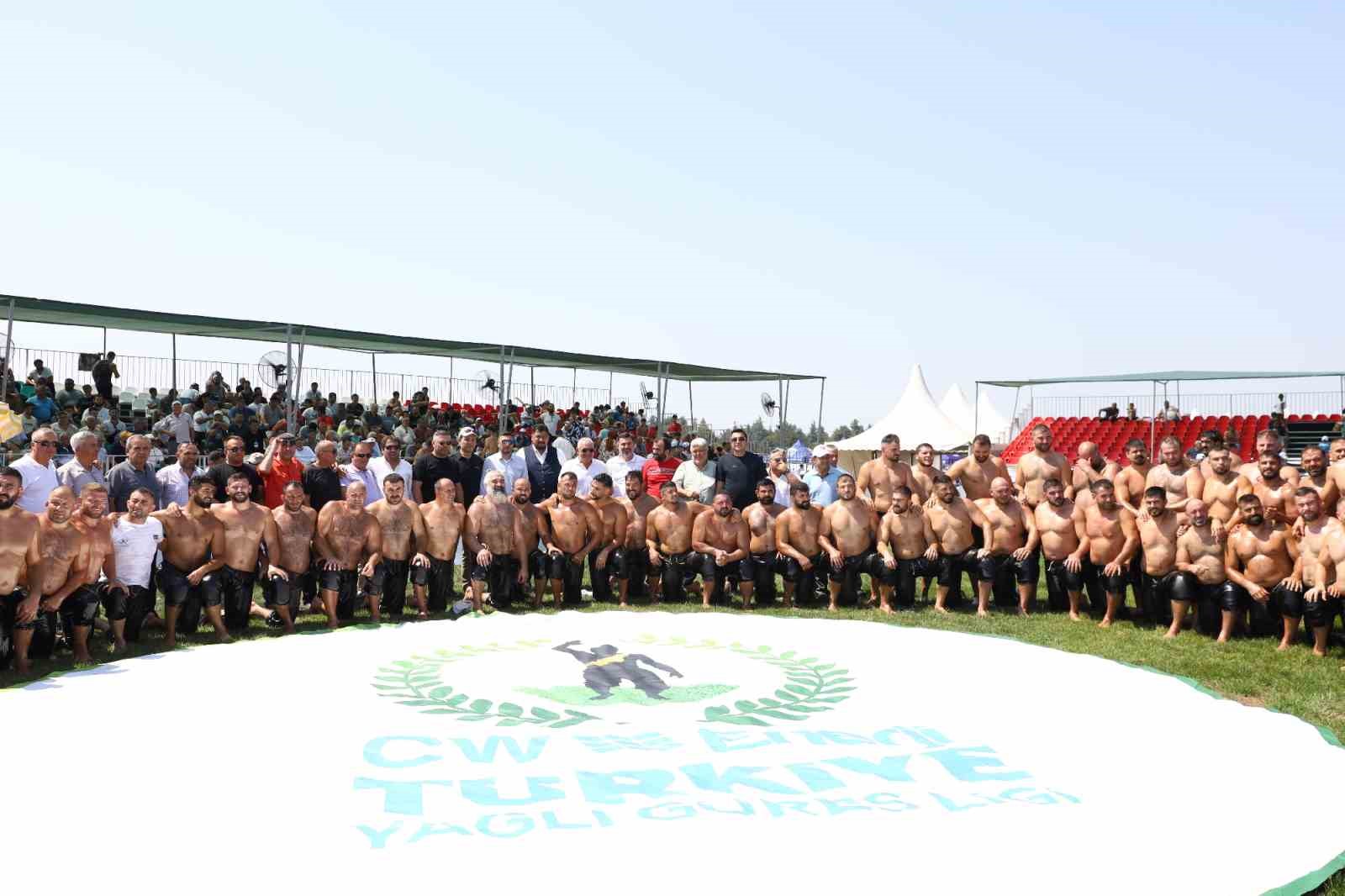 ATA SPORLARININ YAŞATILMASINA BÜYÜK ÖZEN GÖSTEREN BURSA BÜYÜKŞEHİR BELEDİYESİ’NİN, GÜREŞİ
