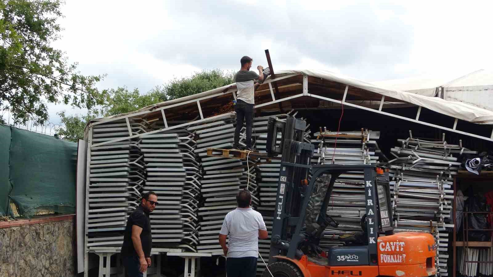 PENDİK’TE KURNAKÖY MAHALLESİNDE BULUNAN BAZI İŞ YERİ VE DEPO BENZERİ