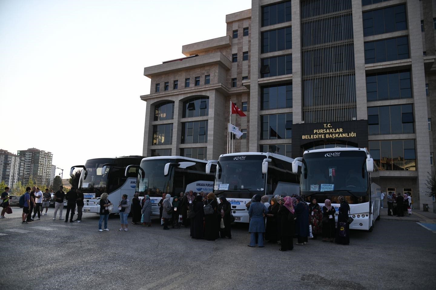 PURSAKLAR BELEDİYESİ, 15-20 YAŞ ARASI GENÇLERİ SAMSUN LADİK GENÇLİK KAMPINA;