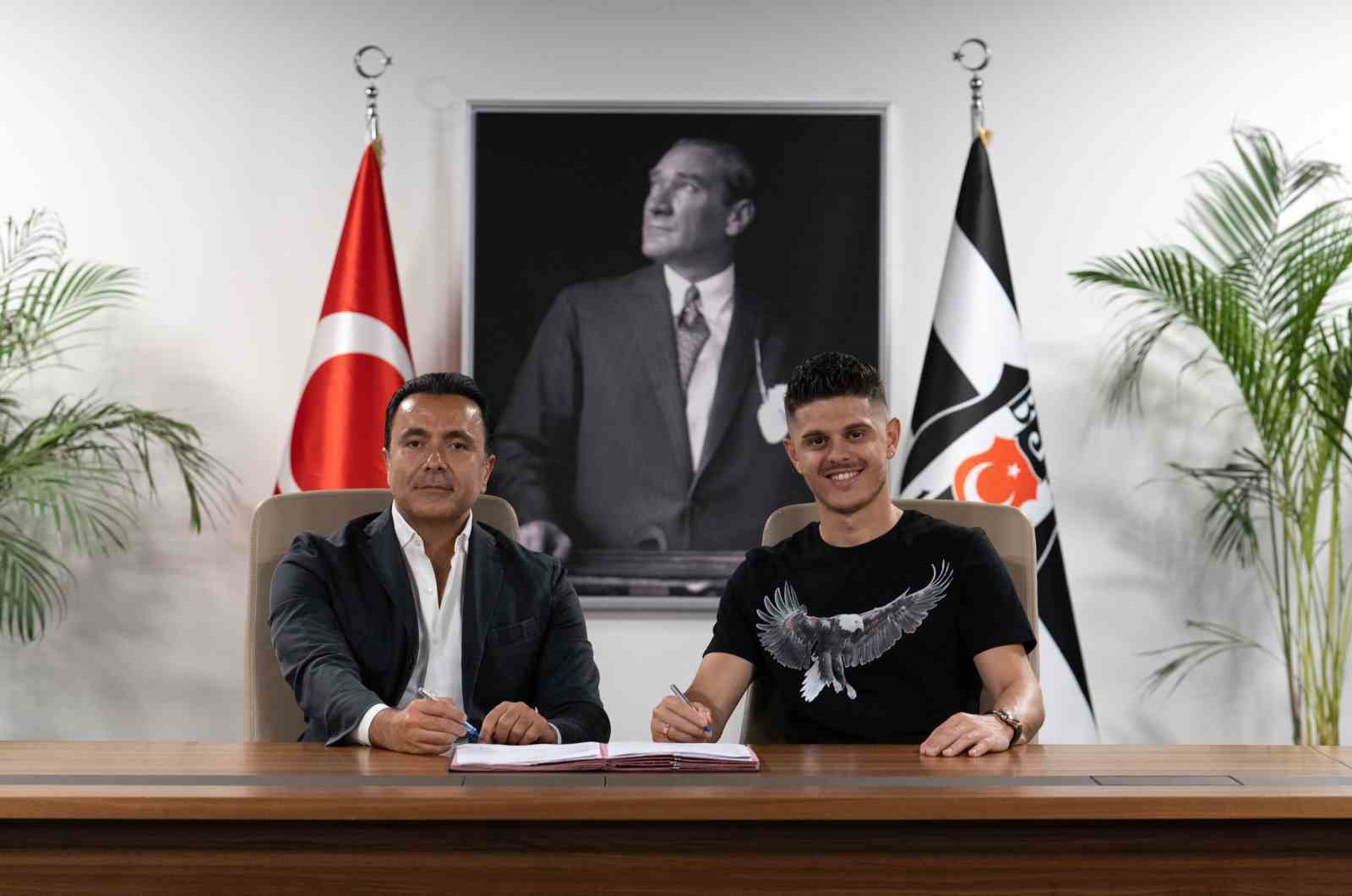 BEŞİKTAŞ, İNGİLİZ EKİBİ NORWİCH CİTY EKİBİNİN 27 YAŞINDAKİ KOSOVALI ORTA