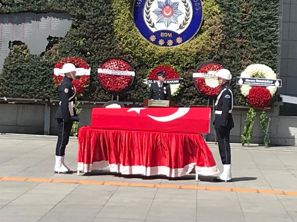 KAĞITHANE’DE UYUŞTURUCU ÇETELERİNE YÖNELİK OPERASYONDA ŞEHİT OLAN POLİS MEMURU HAKAN