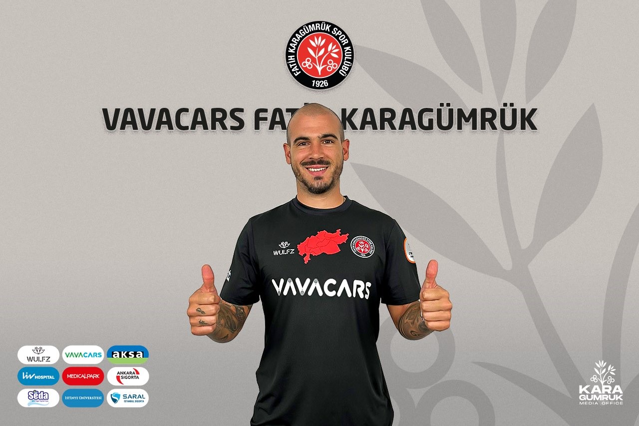 FATİH KARAGÜMRÜK, İTALYAN OYUNCU STEFANO STURARO'YU KADROSUNA KATTIĞINI AÇIKLADI.