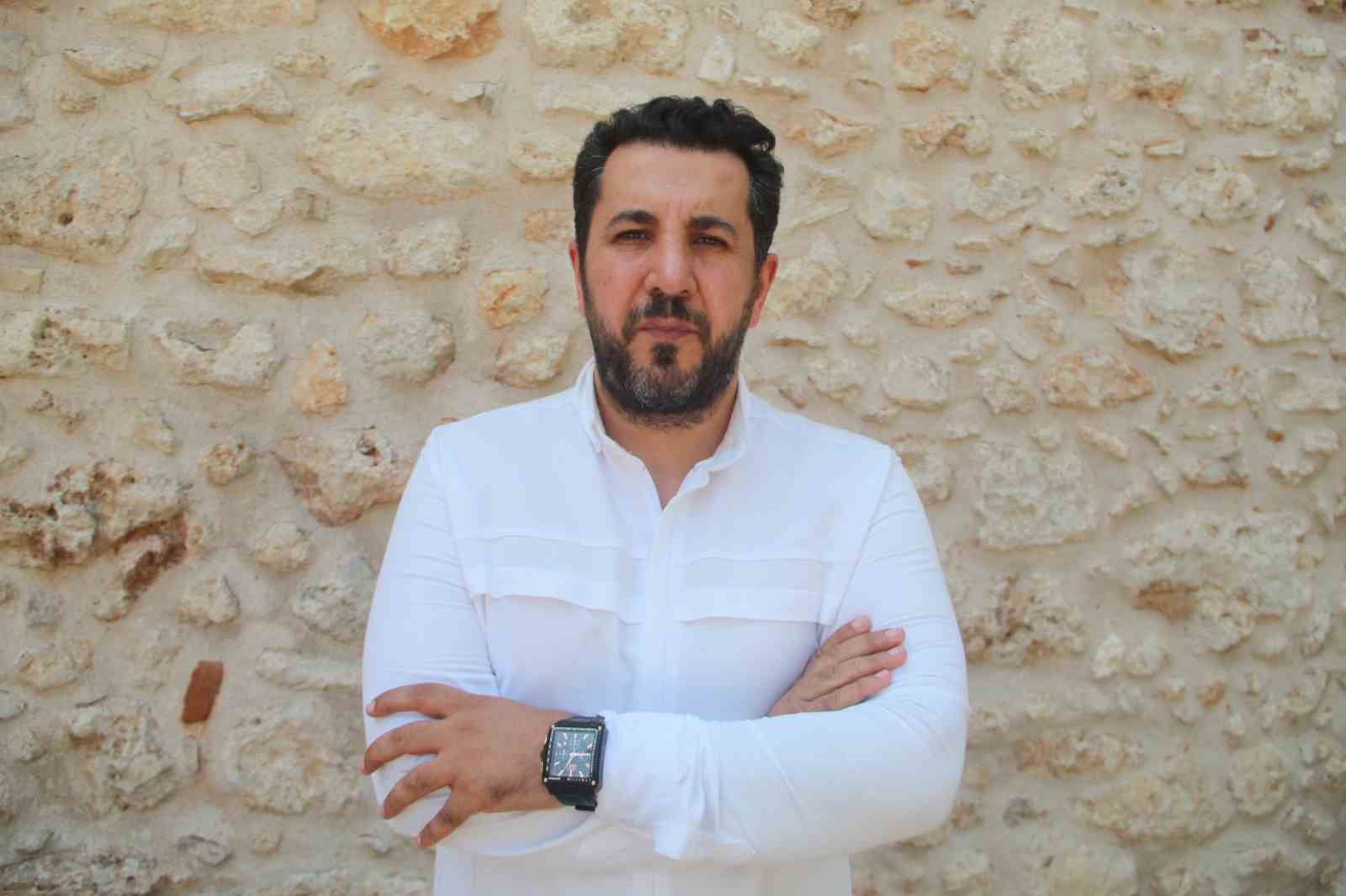 ANTALYA'DA YAŞAYAN ULUSLARARASI STRATEJİ KALKINDIRMA ARAŞTIRMA DERNEĞİ (USKAD) GENEL BAŞKANI