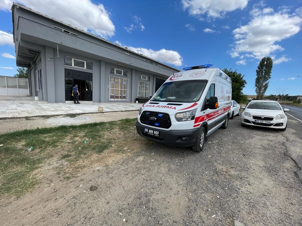 TEKİRDAĞ'IN MURATLI İLÇESİNDE YAŞANAN ŞÜPHELİ ÖLÜM OLAYINA İLİŞKİN İNCELEME BAŞLATILDI.