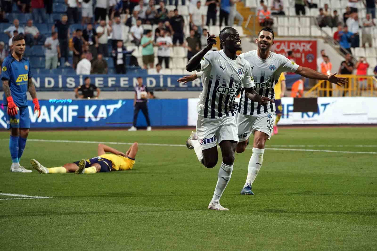 KASIMPAŞA, TRENDYOL SÜPER LİG’İN İLK HAFTASINDA SAHASINDA KARŞILAŞTIĞI MKE ANKARAGÜCÜ'NÜ
