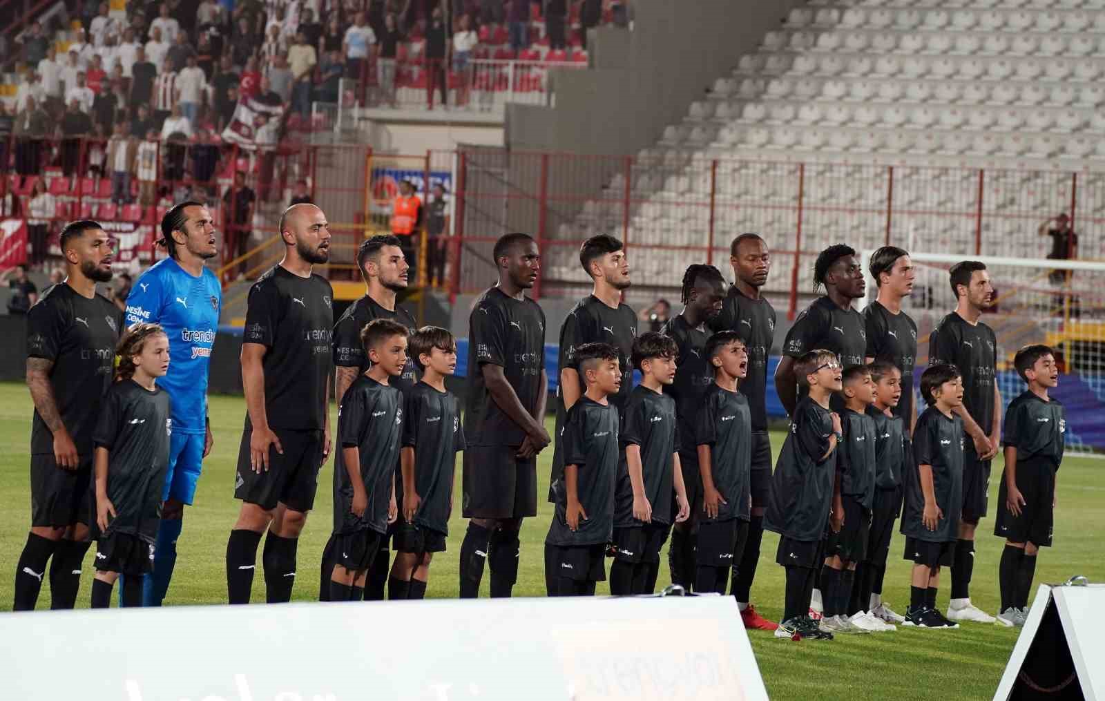 TRENDYOL SÜPER LİG’İN İLK HAFTASINDA PENDİKSPOR SAHASINDA HATAYSPOR'A 5-1 MAĞLUP