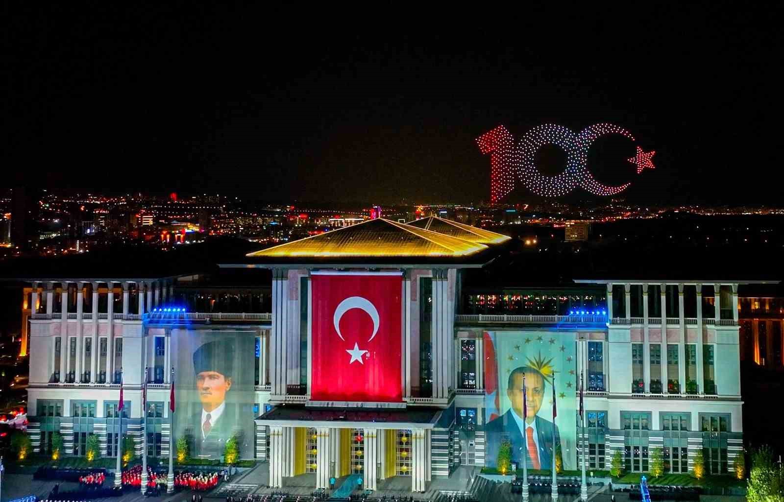 TÜRKİYE YÜZYIL'INA DAMGA VURACAK MARŞ