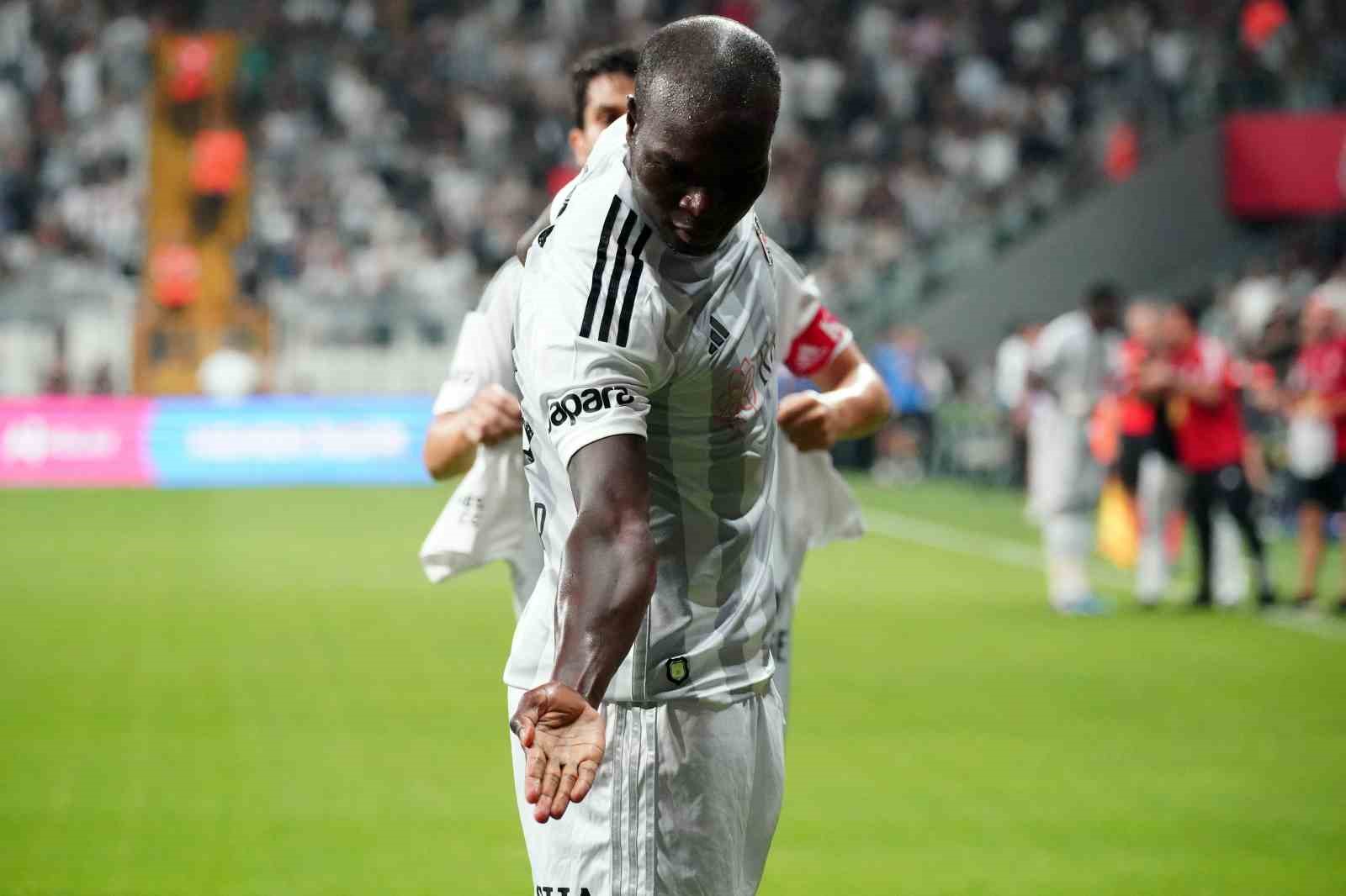 UEFA AVRUPA KONFERANS LİGİ 3. ELEME TURU RÖVANŞ MAÇINDA NEFTÇİ