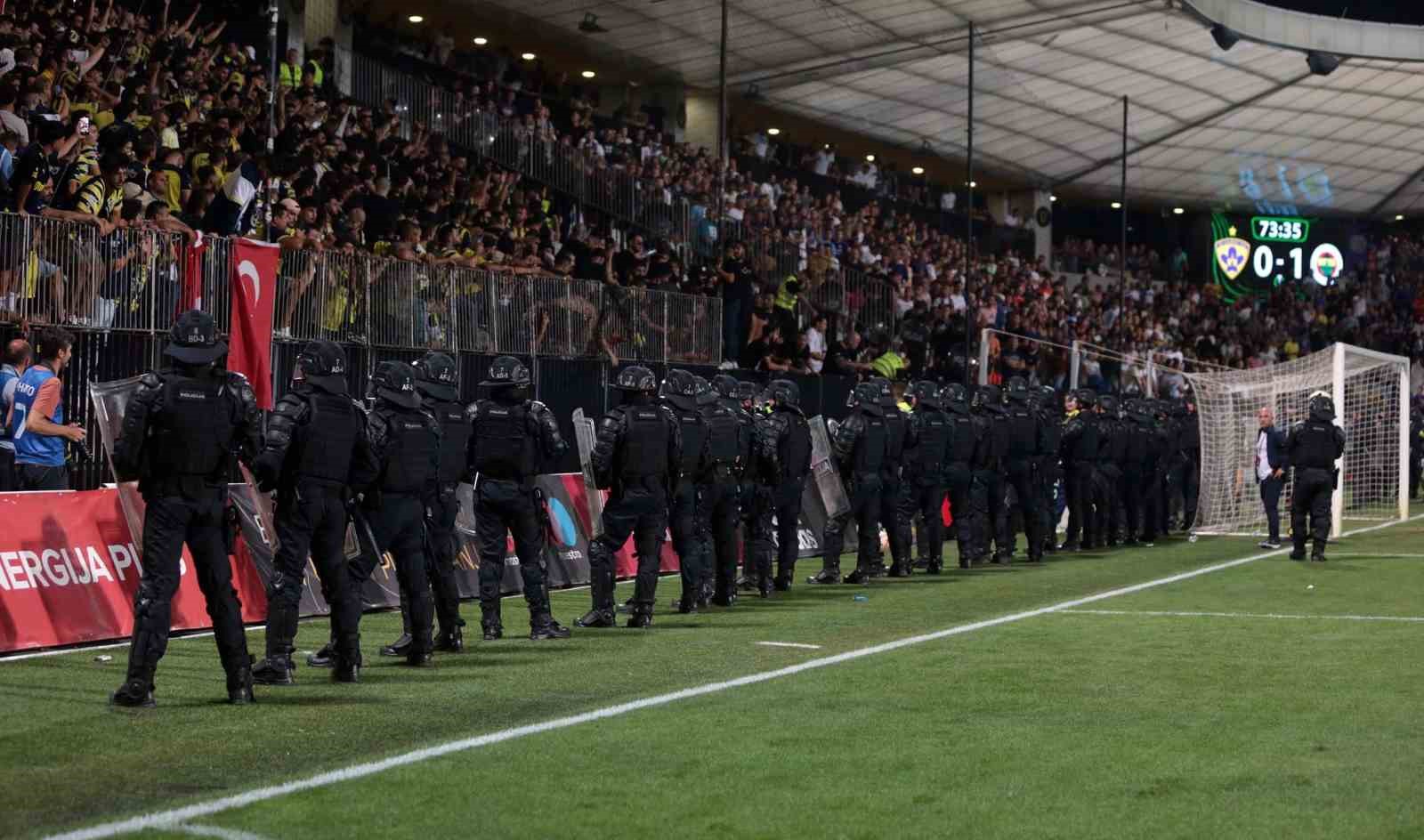 UEFA, MARİBOR MAÇINDA YAŞANANLAR SEBEBİYLE FENERBAHÇE’YE 1 MAÇ DEPLASMANA SEYİRCİ