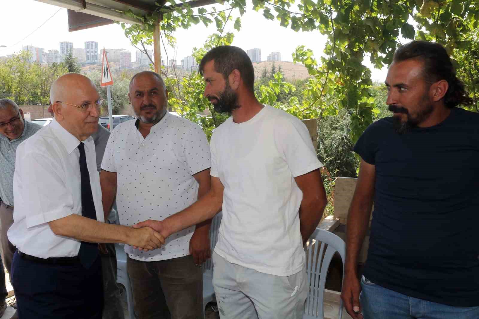YENİMAHALLE BELEDİYE BAŞKANI FETHİ YAŞAR, İLÇE GENELİNDE ESNAF VE ÜRETİCİLERİN