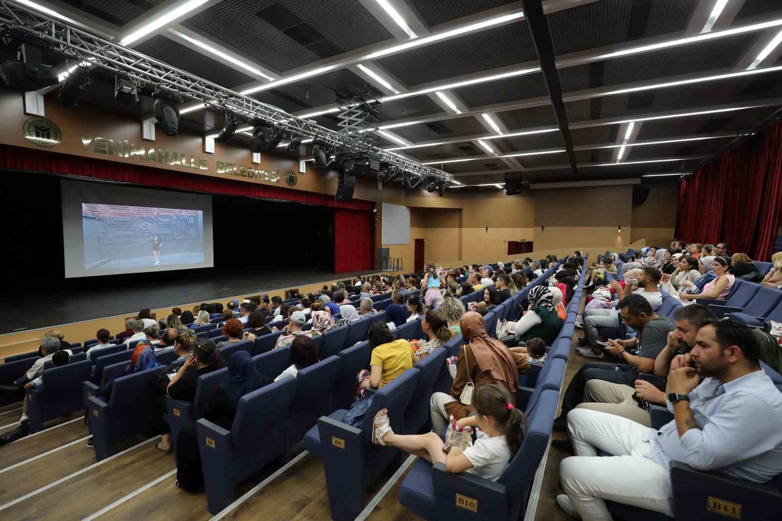 ANKARA'NIN YENİMAHALLE BELEDİYESİ TARAFINDAN DÜZENLENEN “AÇIK HAVA SİNEMA GÜNLERİ” BU