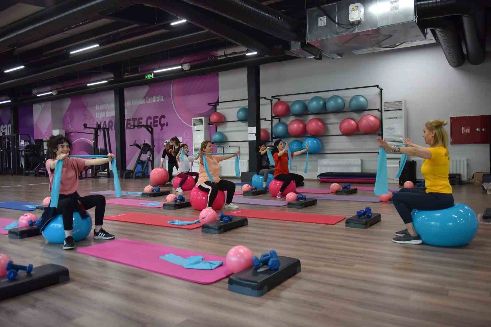 YILDIRIM BELEDİYESİ KADIN SPOR MERKEZLERİNDE YENİ DÖNEM KAYITLARI BAŞLADI.