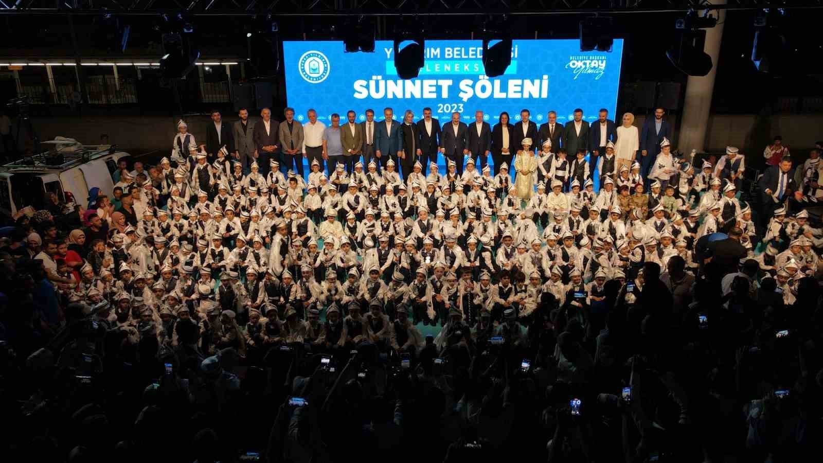 YILDIRIM BELEDİYESİ, 1000 ÇOCUĞUN SÜNNET ŞÖLENİ DOLAYISIYLA NAİM SÜLEYMANOĞLU SPOR