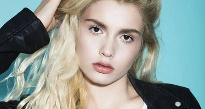 Ünlü şarkıcı Aleyna Tilki, &nbsp;çocukların modellik yapmasına ateş püskürdü. Tilki,&nbsp;