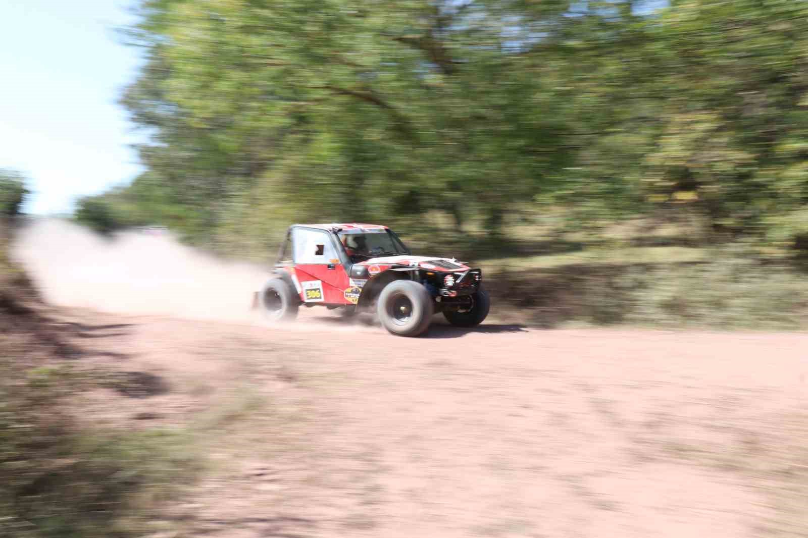 2023 Türkiye Off-Road Şampiyonası 4. Ayağı Sakarya’da başladı 2023 TÜRKİYE OFF-ROAD ŞAMPİYONASI 4. AYAĞI SAKARYA’DA ‘MUKAVEMET’ ADI VERİLEN