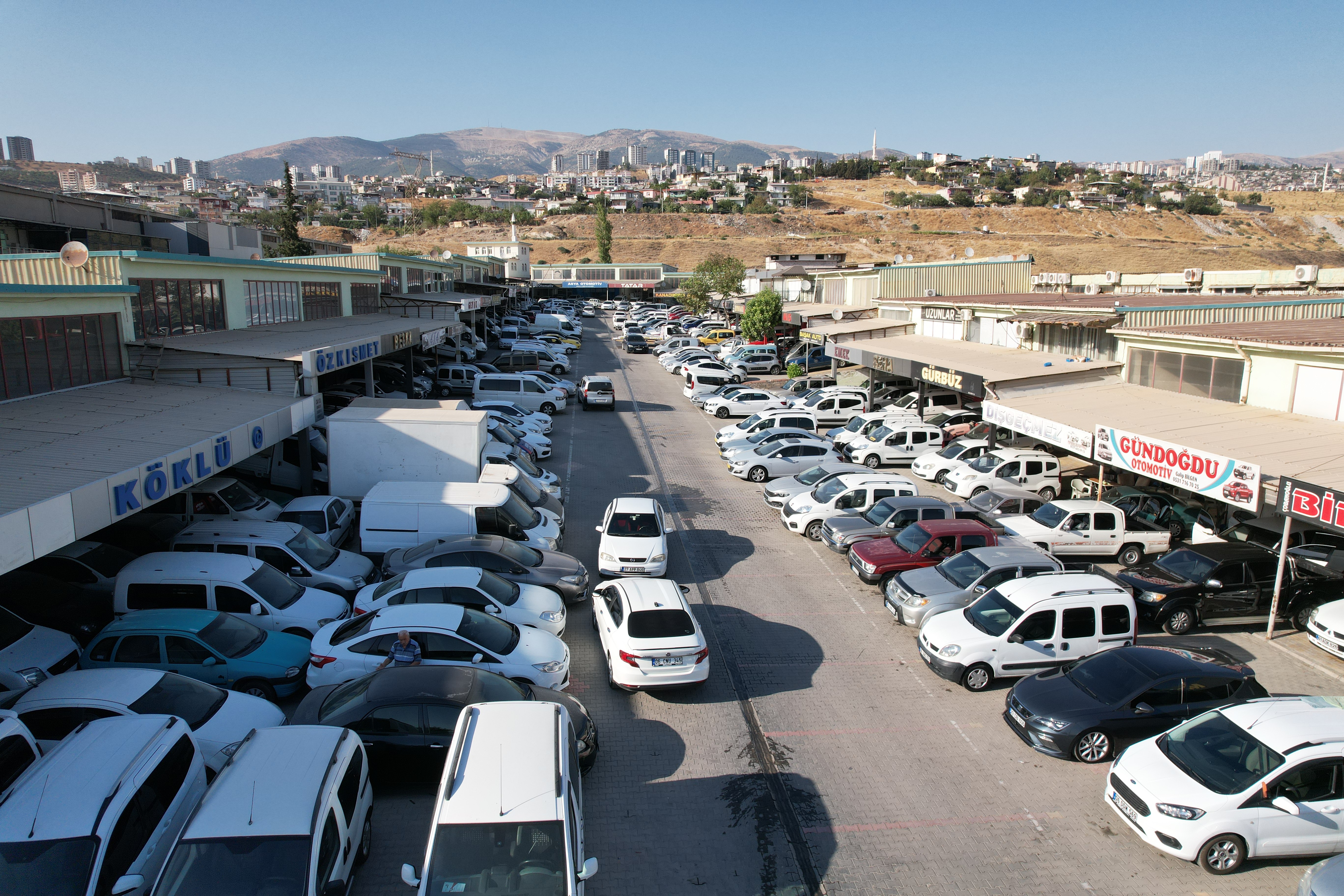 Erdek’te 1 ayı aşkın süredir birçok mahallede çeşme sularının kirli
