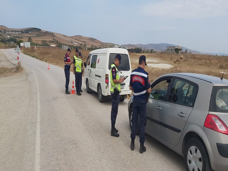 Balıkesir İl Jandarma Komutanlığı Trafik Jandarmasınca Emniyet Kemeri Özel Denetim
