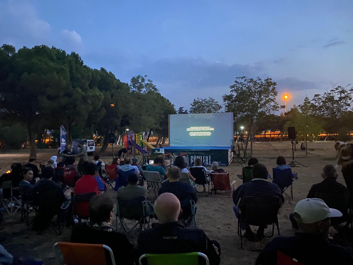 Bandırma 2’nci Açık Hava Sinema Günleri’nin son gününde Aşk Mark