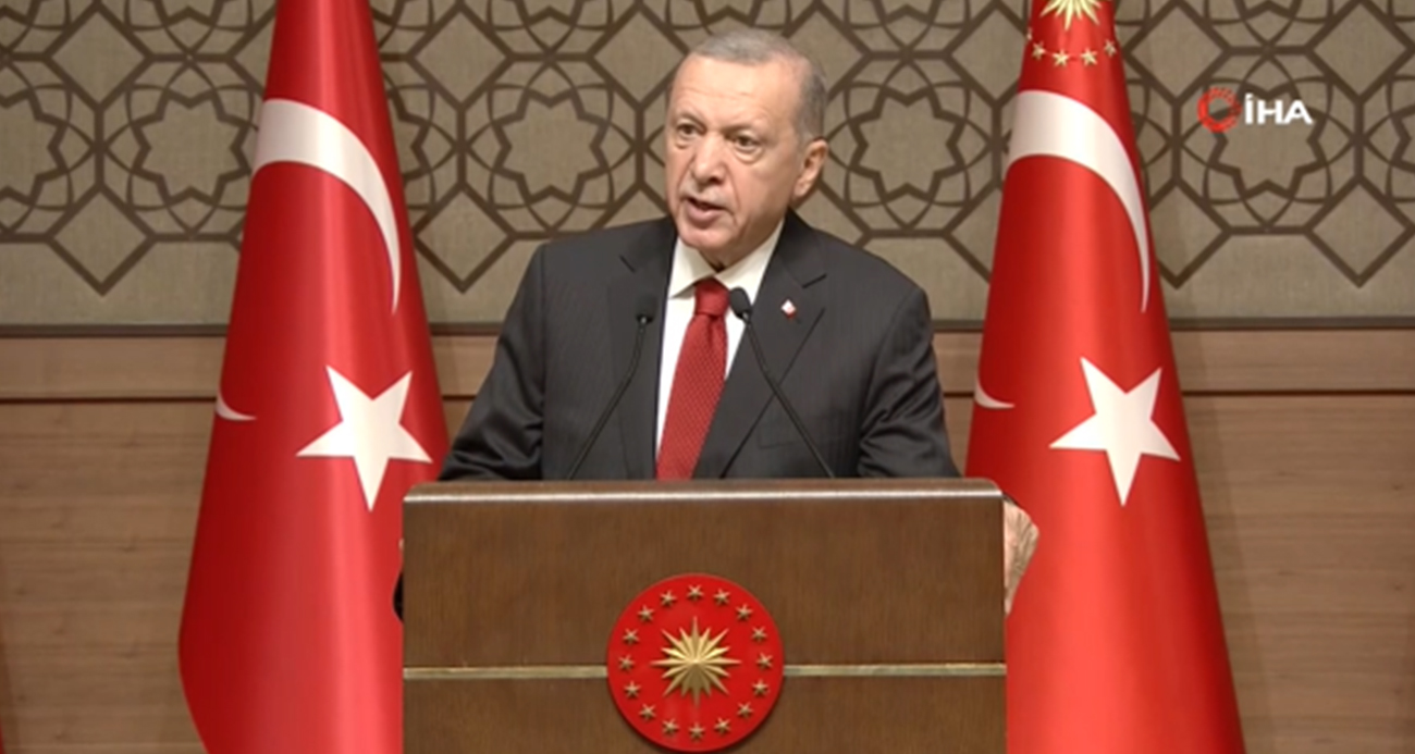 Cumhurbaşkanı Erdoğan, Orta Vadeli Program’ı Tanıtım Toplantısında konuştu. Erdoğan, ‘”Muhalefetin