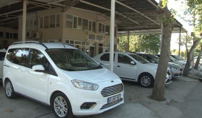 Kredi musluğu kısıldı, otomobil piyasası durgunlaştı