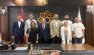 ÖZTAYLAN:“HİZMETİN ADRESİ AK BELEDİYELER”