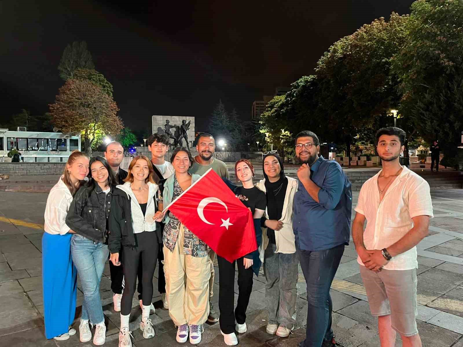 ANKARA’DA A MİLLİ KADIN VOLEYBOL TAKIMININ CEV AVRUPA ŞAMPİYONASI FİNALİNDE