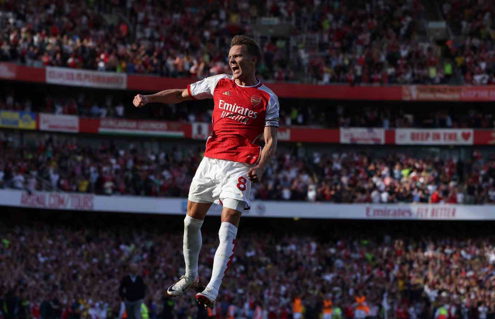 PREMİER LİG'İN 4. HAFTASINDA ARSENAL EVİNDE KARŞILAŞTIĞI MANCHESTER UNİTED'I UZATMALARDA
