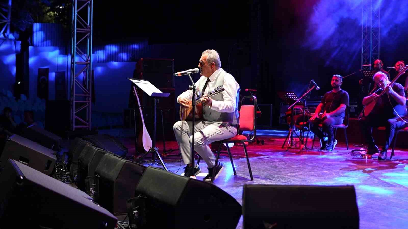 HALK OZANI AŞIK VEYSEL, VEFATININ 50’NCİ YILINDA BURSA BÜYÜKŞEHİR BELEDİYESİ