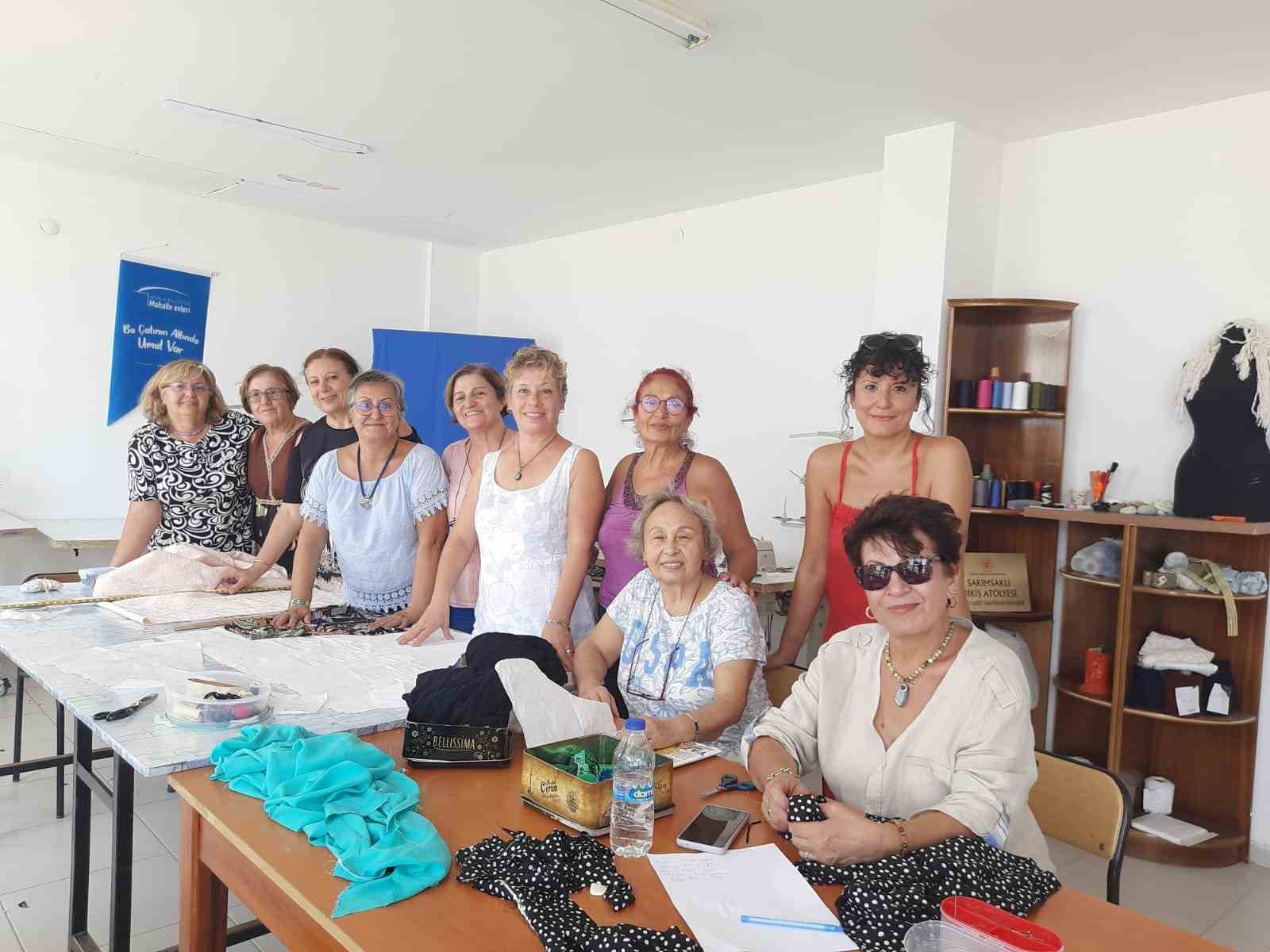 AYVALIK’TA MAHALLE EVLERİNDE KADINLAR İÇİN EĞİTİM