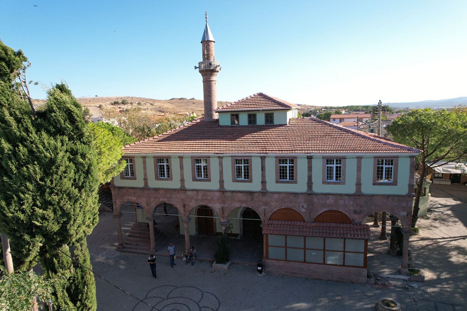 AYVALIK’TA TARİHİ KÜÇÜKKÖY CAMİSİ’NİN RESTORASYON PROJESİ TAMAMLANDI
