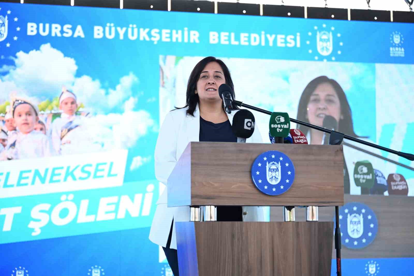 BURSA BÜYÜKŞEHİR BELEDİYESİ’NİN GELENEKSEL SÜNNET ŞÖLENİNİN DOKUZUNCUSU, YOĞUN KATILIMLA MERİNOS
