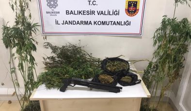 Erdek ve Gönen’de uyuşturucu kaçakçıları yakalandı