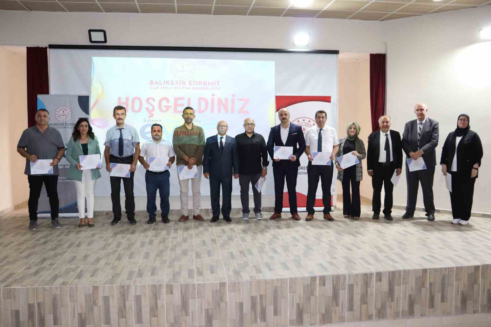 Edremit okullarında EYOP seferberliği EDREMİT İLÇE MİLLİ EĞİTİM MÜDÜRLÜĞÜ’NÜN YÜRÜTTÜĞÜ EYOP’UN “EDREMİT YAŞAYAN OKULLAR