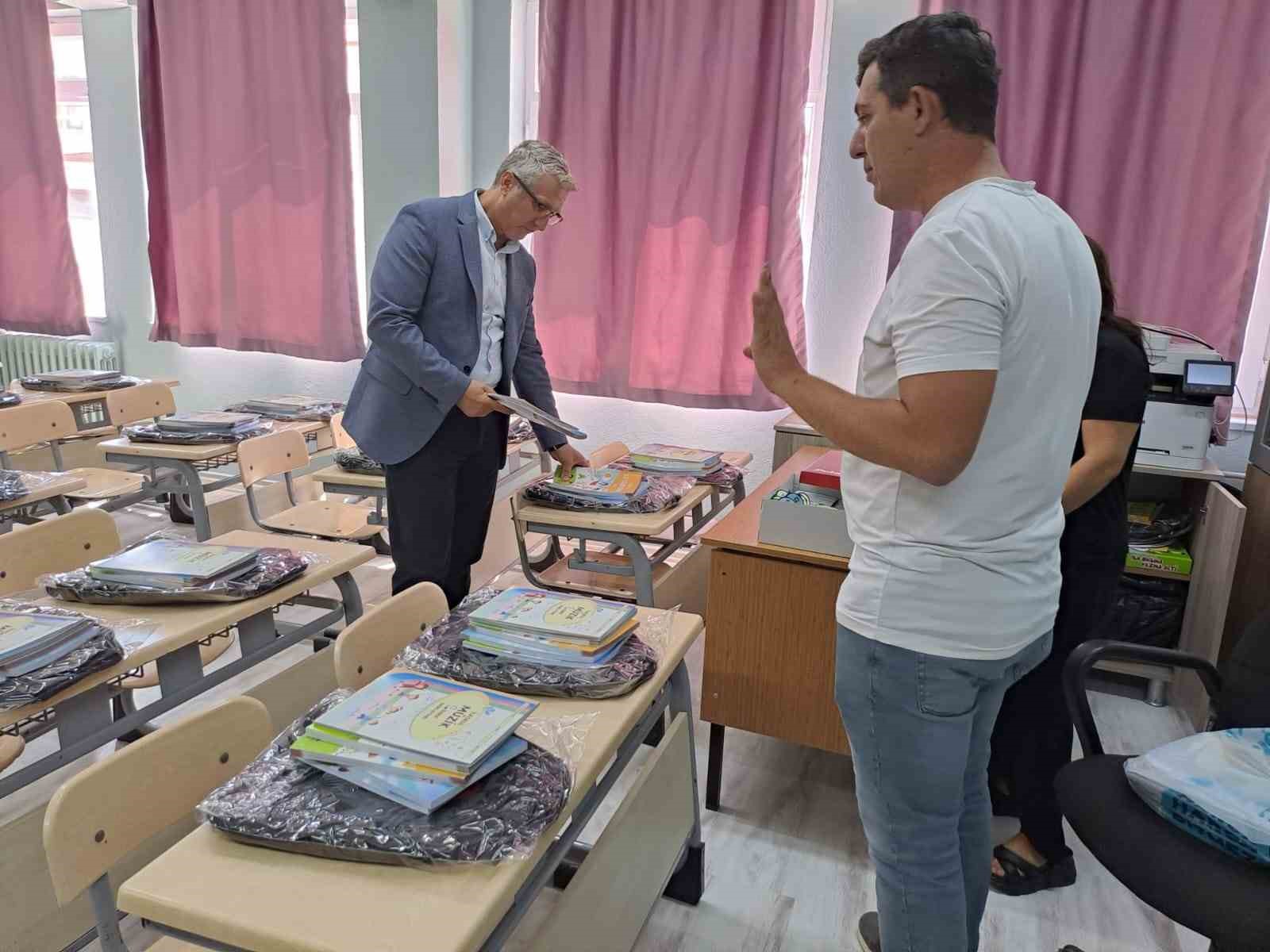 BALIKESİR’İİN EDREMİT İLÇESİNDE OKUL ÖNCESİ, İLKOKUL 1. VE LİSE 9.