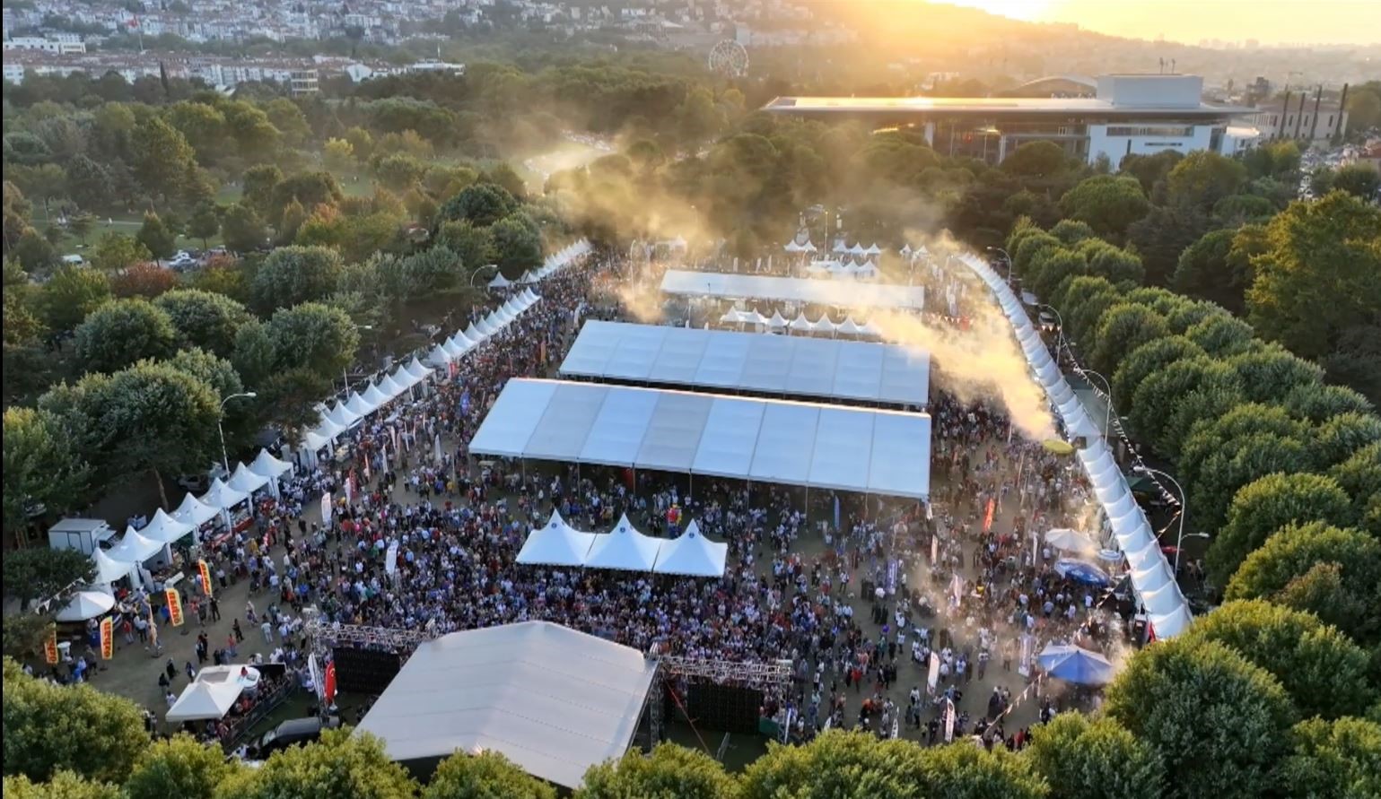 BURSA BÜYÜKŞEHİR BELEDİYESİ TARAFINDAN BU YIL İKİNCİSİ DÜZENLENEN GASTRONOMİ FESTİVALİ,