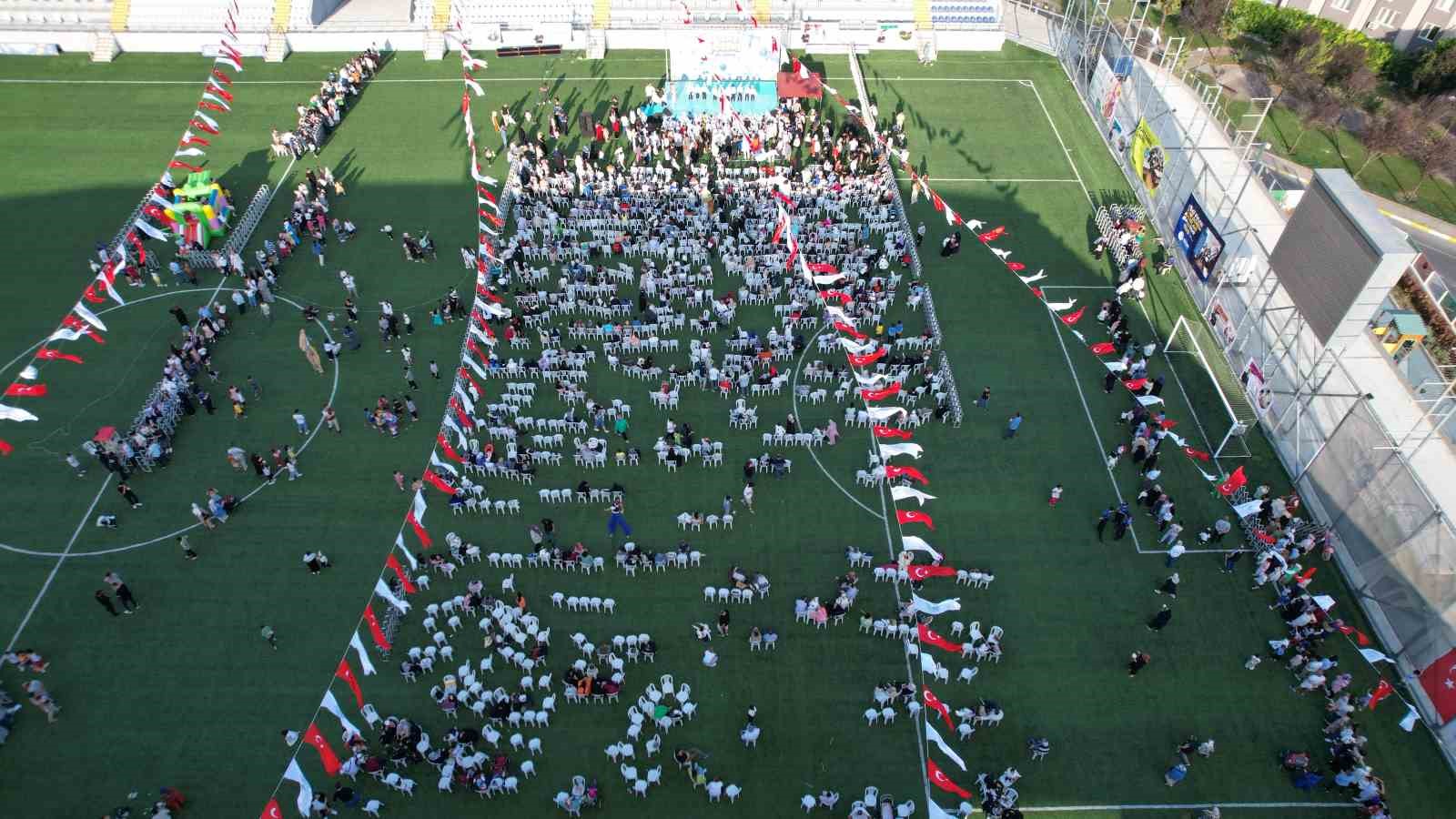 GAZİOSMANPAŞA BELEDİYESİ TARAFINDAN YAPILAN GELENEKSEL SÜNNET ŞÖLENİ’NDE SÜNNET OLAN BİN