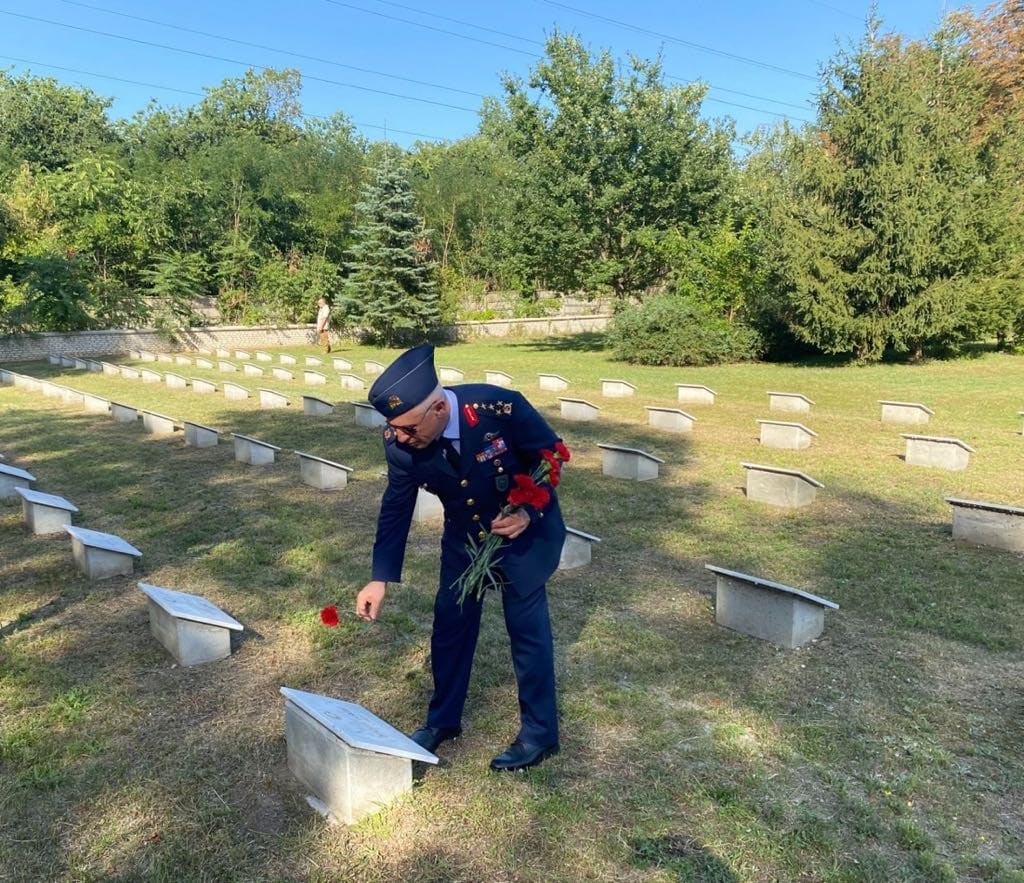 HAVA KUVVETLERİ KOMUTANI ORGENERAL ZİYA CEMAL KADIOĞLU, MACARİSTAN GENELKURMAY BAŞKAN