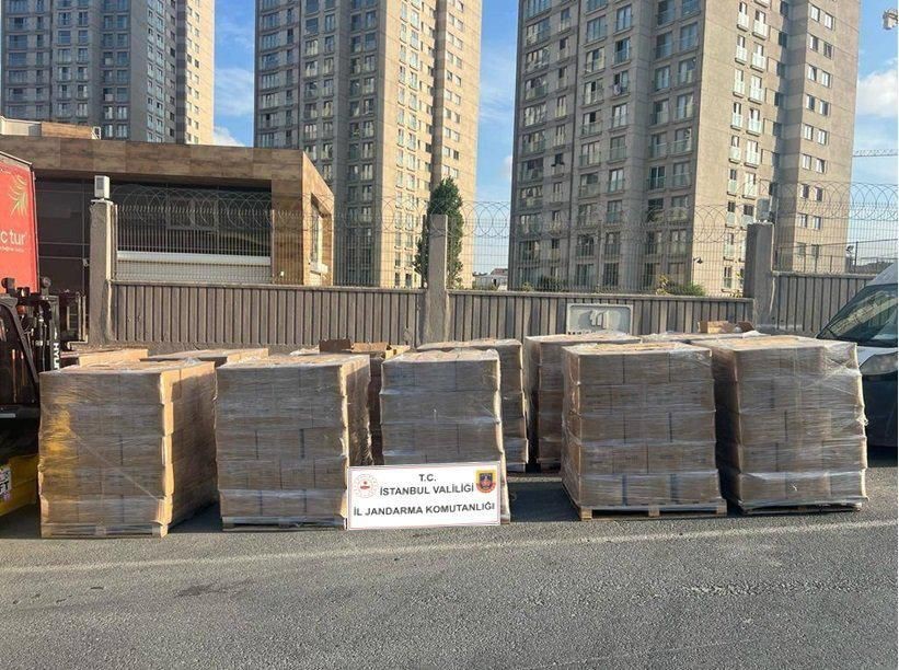 İSTANBUL İL JANDARMA KOMUTANLIĞI EKİPLERİ ŞÜPHE ÜZERİNE KUZEY MARMARA OTOYOLU