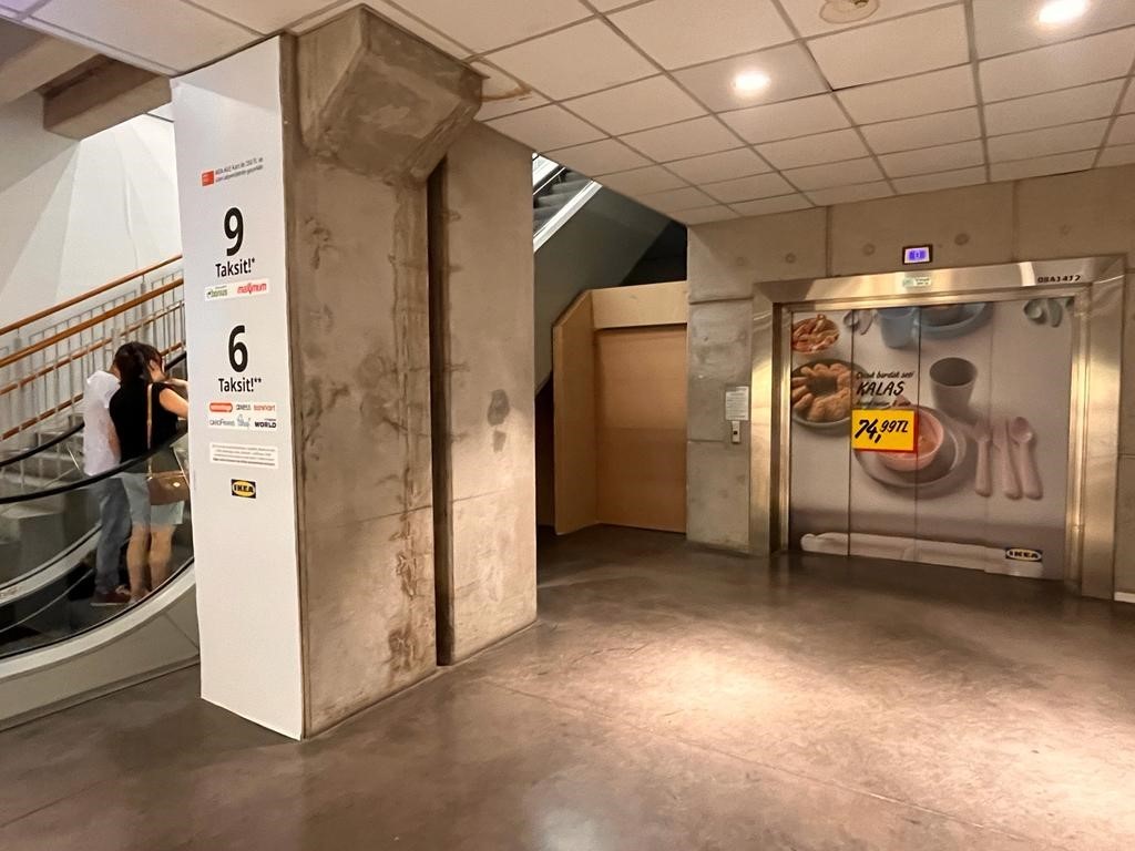 BURSA’DA 24 BİN 500 METREKARE ALANDA 2 KATLI MAĞAZASIYLA 15
