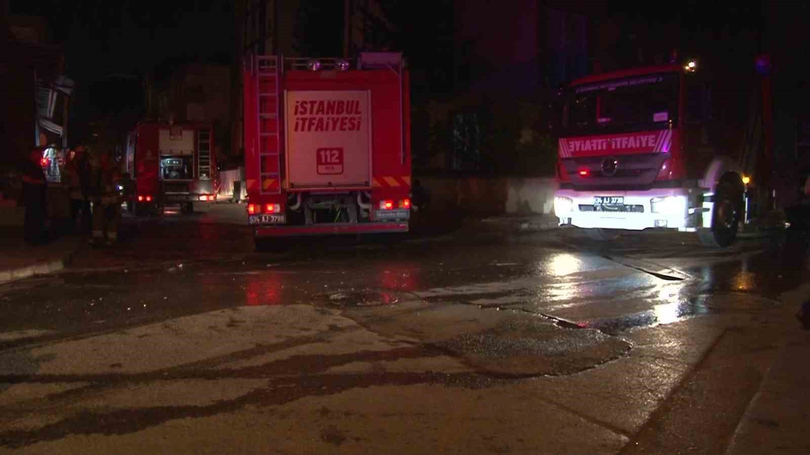 KARTAL’DA KORKUTAN YANGIN