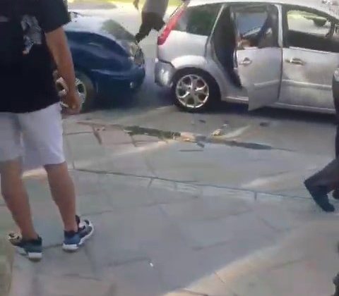 Kaza sonrası bıçakla dehşet saçtı: 1 yaralı