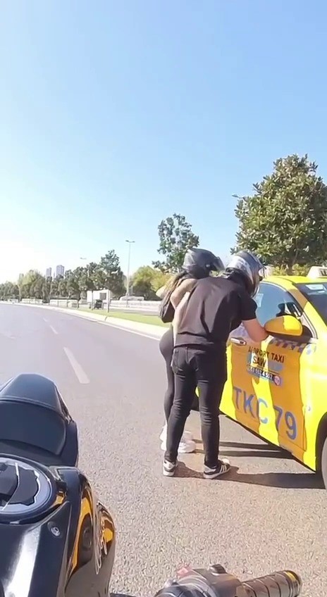 PENDİK’TE MOTOSİKLET SÜRÜCÜSÜ, KENDİSİNE ÇARPIP KAÇAN TAKSİ ŞOFÖRÜNÜ KİLOMETRELERCE KOVALAYARAK